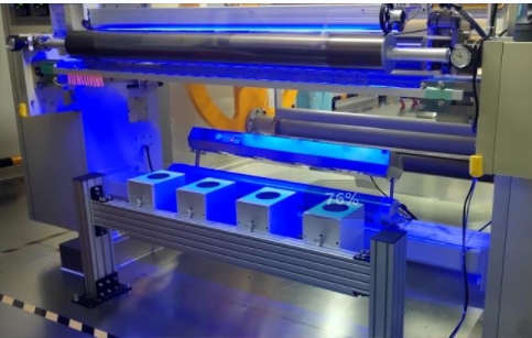 薄膜瑕疵檢測儀在提高太陽能薄膜質(zhì)量方面有哪些作用？